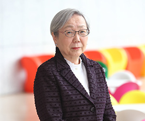教授 水戸 美津子